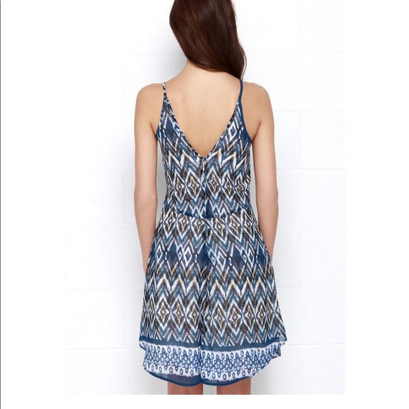 🦋Lulus Ikat Even Blue Print Dress🦋 - Picture 3 of 8